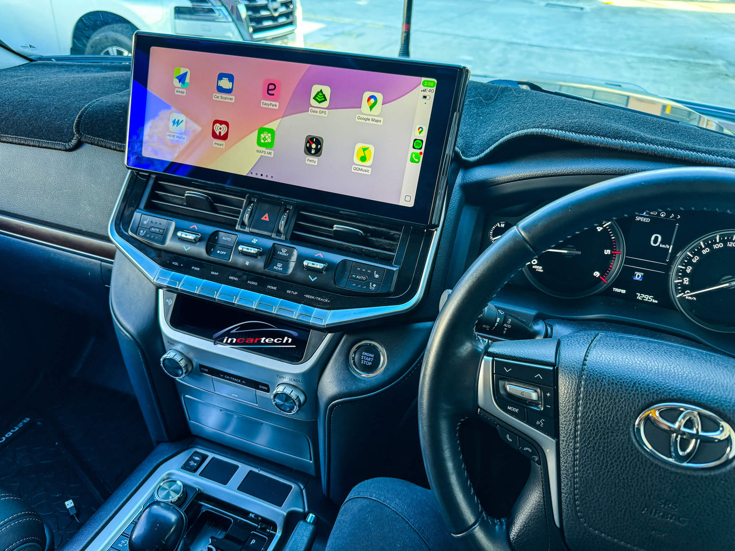 Toyota Landcruiser LC200 15-24 16.2" Screen GPS Wireless Apple CarPlay Android Auto Stereo Upgrade