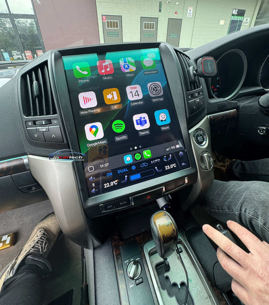 Toyota Landcruiser Sahara 07-15 LC200 15.6" Vertical Screen GPS Wireless Apple CarPlay Android Auto Stereo