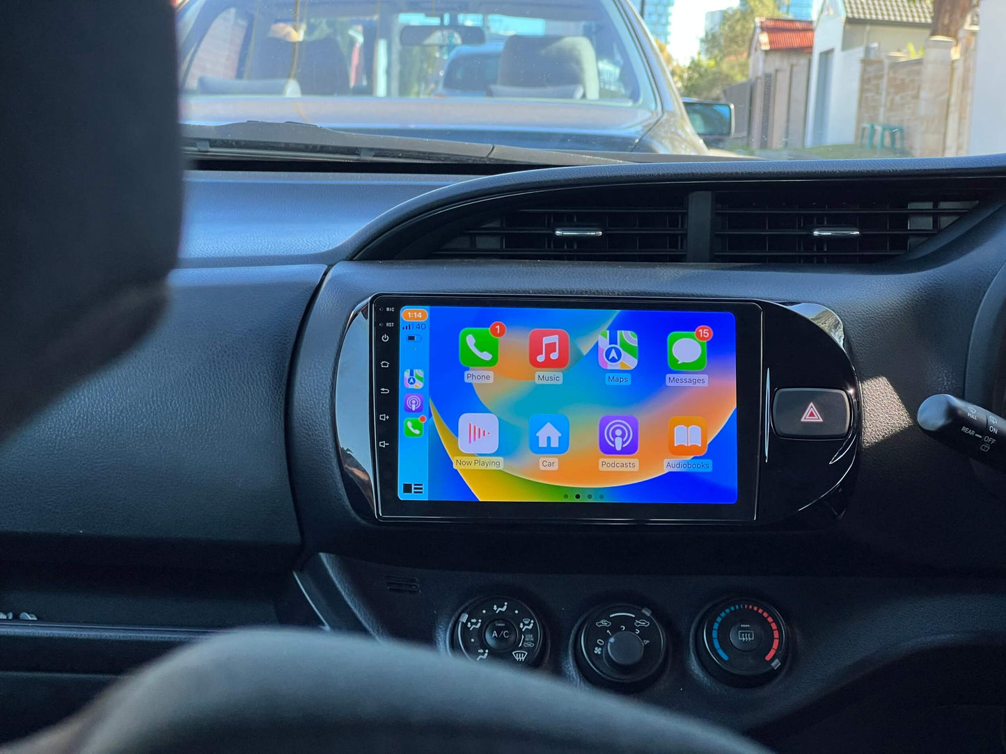 Toyota Yaris 2015-2019 9" Screen Wireless Apple CarPlay GPS Bluetooth Stereo DSP