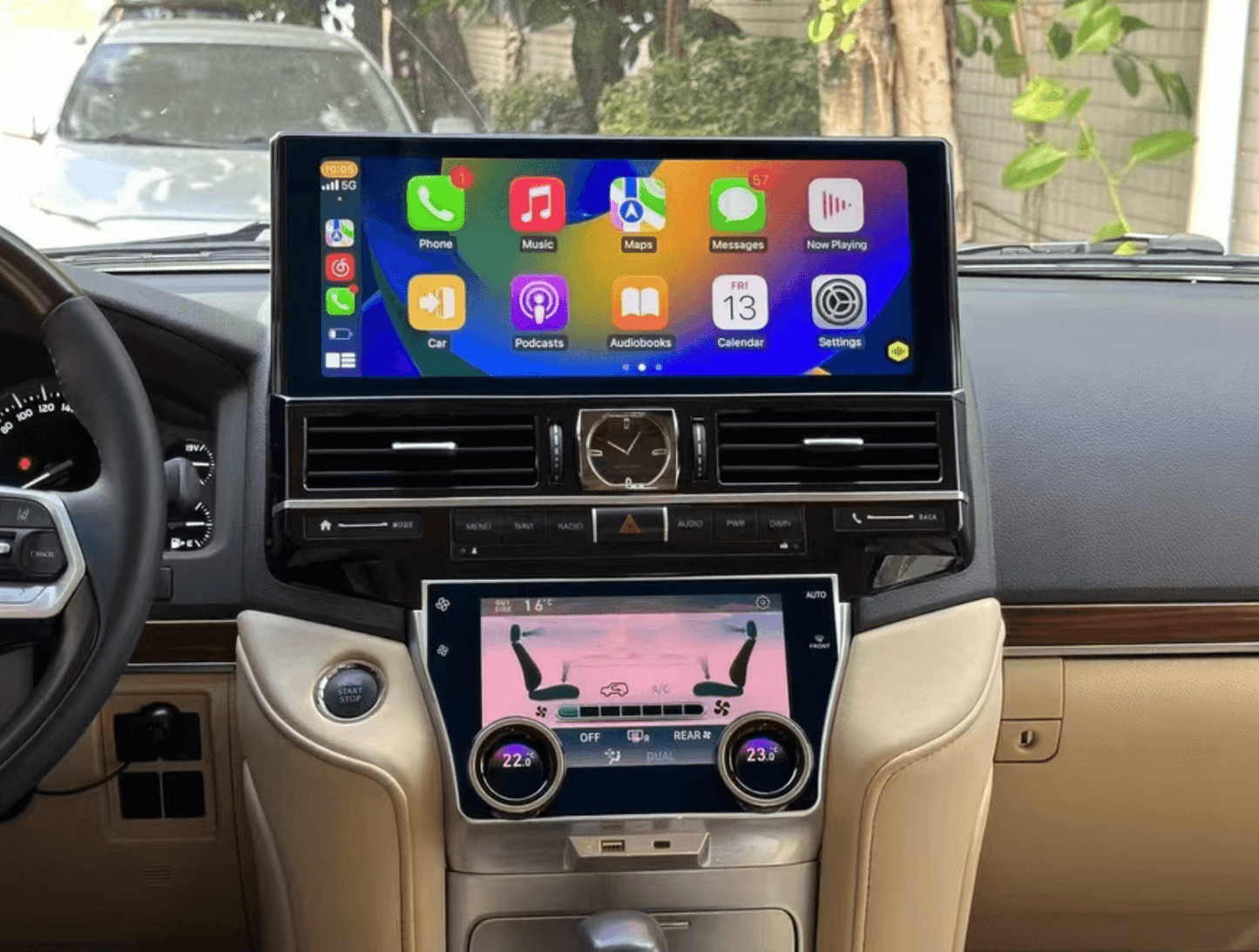 Toyota Landcruiser LC200 15-24 VX, Sahara 17" Screen GPS Wireless Apple CarPlay Android Auto Stereo Upgrade