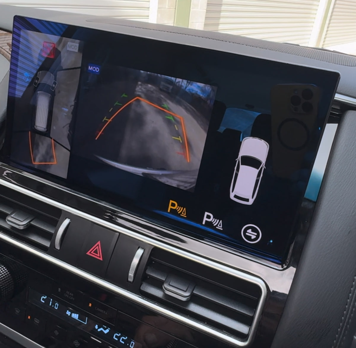 Nissan Patrol Y62 Infiniti QX80 2013-2025 Proline 13.3" Infotainment stereo upgrade wireless CarPlay Android Auto