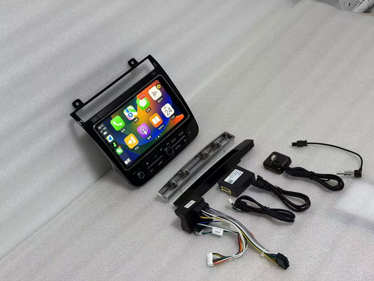 Volkswagen VW Touareg 10-18 8.4" GPS Infotainment Wireless CarPlay Android Auto Stereo
