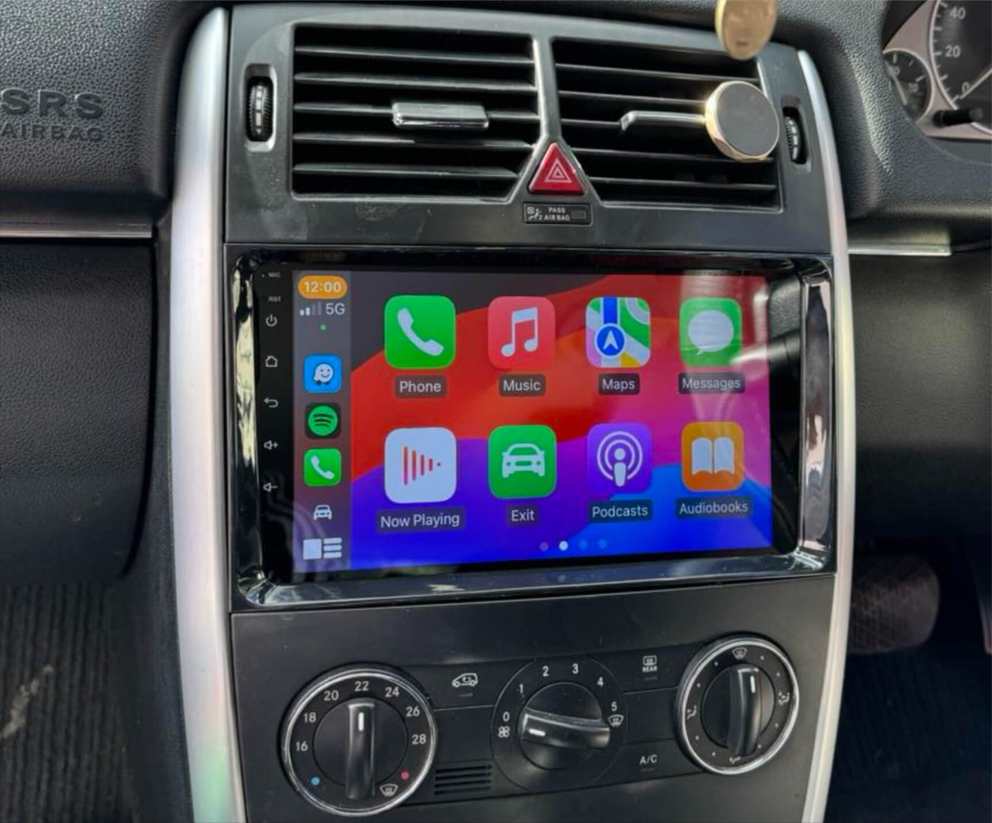 Mercedes Benz A-Class W169 9 inch touchscreen aftermarket screen upgrade Car stereo wireless Carplay and wireless android auto 2005-2011