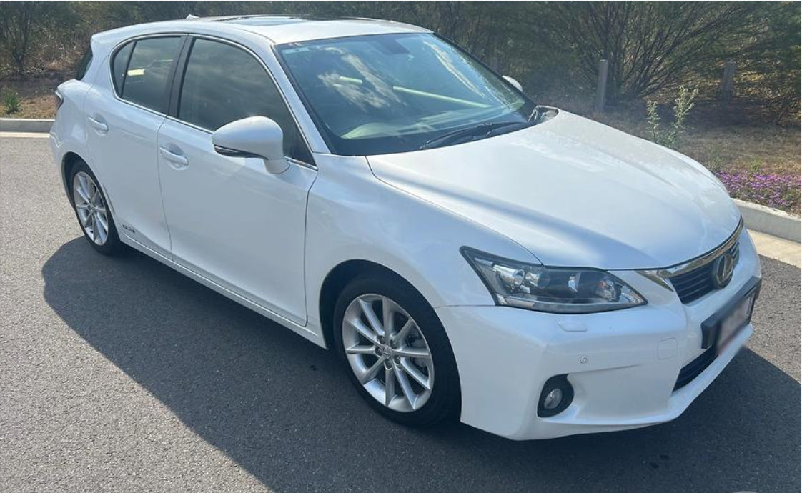 Lexus CT200h 2011-2018 12.3 inch aftermarket touchscreen upgrade stereo wireless Carplay and wireless android auto