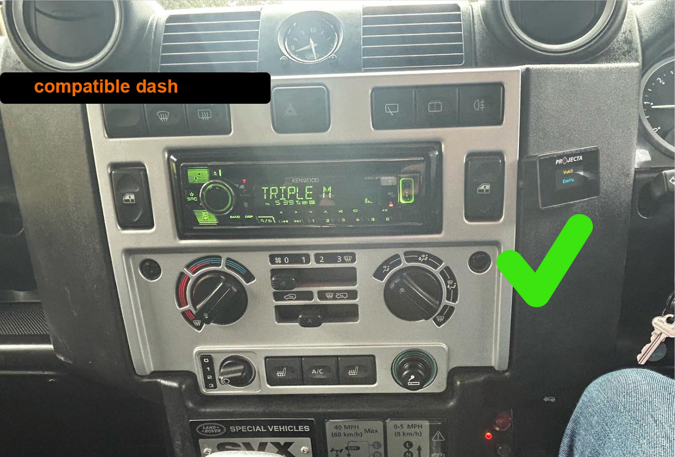 Land Rover Defender 2007-2015 10 inch touchscreen aftermarket upgrade Car stereo wireless Carplay and wireless android auto