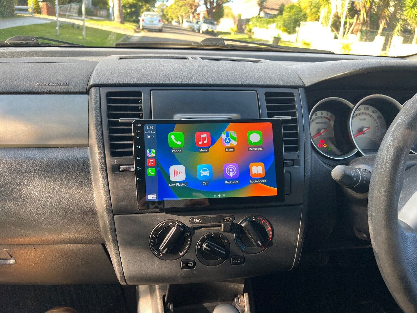 Nissan Tilda 06-11 GPS Bluetooth Music Stream Apple Carplay Android Auto 9 inch, Nissan Tilda 06-11 head unit replacement for Nissan Tilda 06-11, Nissan Tilda 06-11 head unit upgrade, for Nissan Tilda 06-11 stereo upgrade suit both manual and digital air condition control, provides installation. Upgrade to the lastest Wireless Apple CarPlay Android Auto