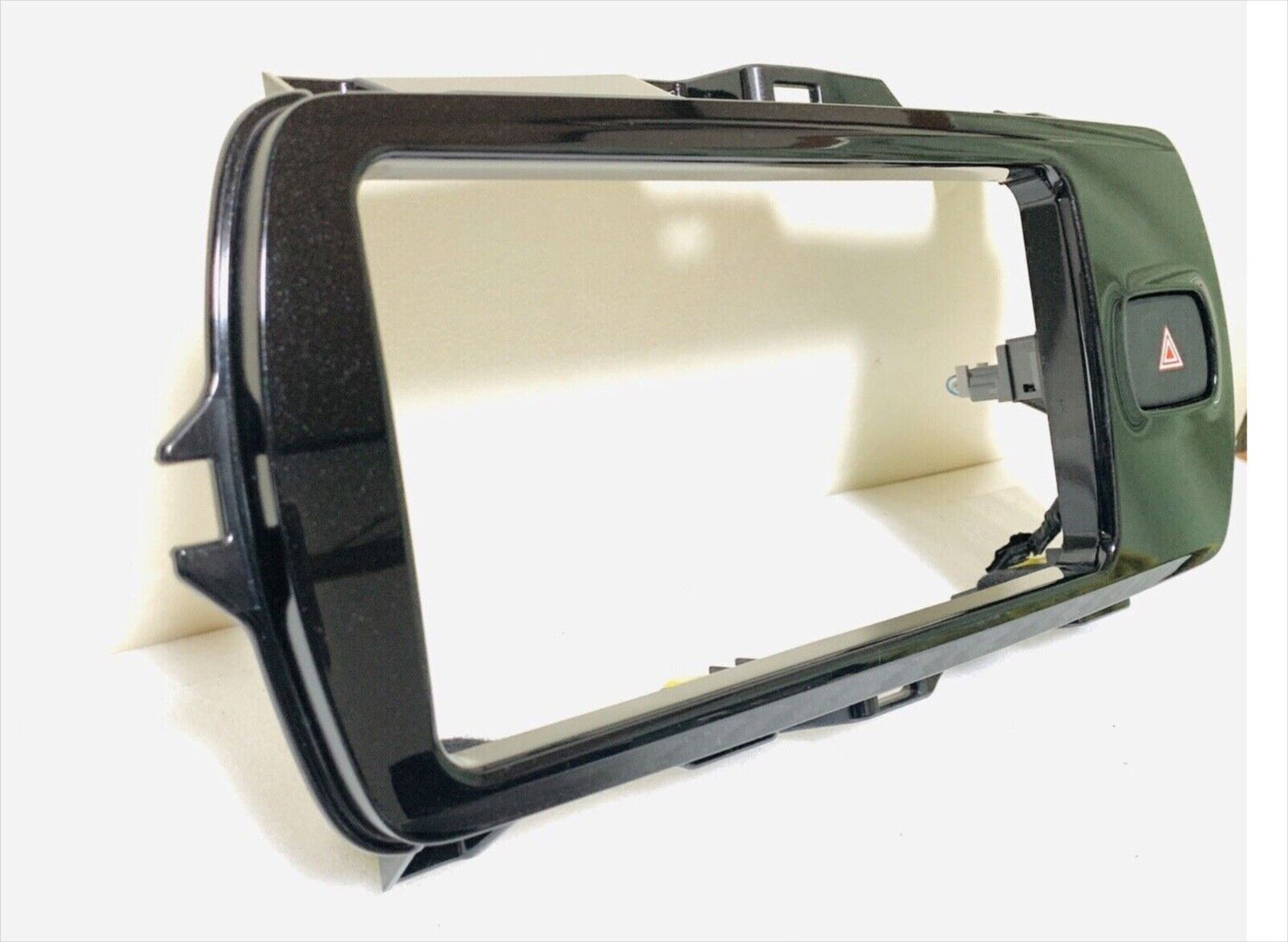 Fit Toyota Vitz Yaris NCP130 Genuine stereo facia 7 Inch OEM JDM XP130 Series