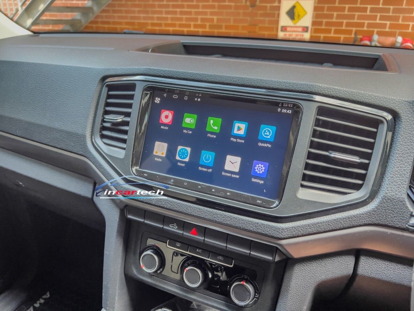 VW 17+ Amarok GPS SatNav stereo Wireless Apple CarPlay and Android auto radio, Radio stereo GPS Camera for VW 17+ Amarok GPS SatNav, head unit upgrade for VW 17+ Amarok GPS SatNav, VW 17+ Amarok GPS SatNav head unit replacement for VW 17+ Amarok GPS SatNav, VW 17+ Amarok GPS SatNav head unit upgrade, for VW 17+ Amarok GPS SatNav stereo upgrade suit both manual and digital air condition control, provides installation. Upgrade to the Lastest Wireless Apple CarPlay Android Auto.