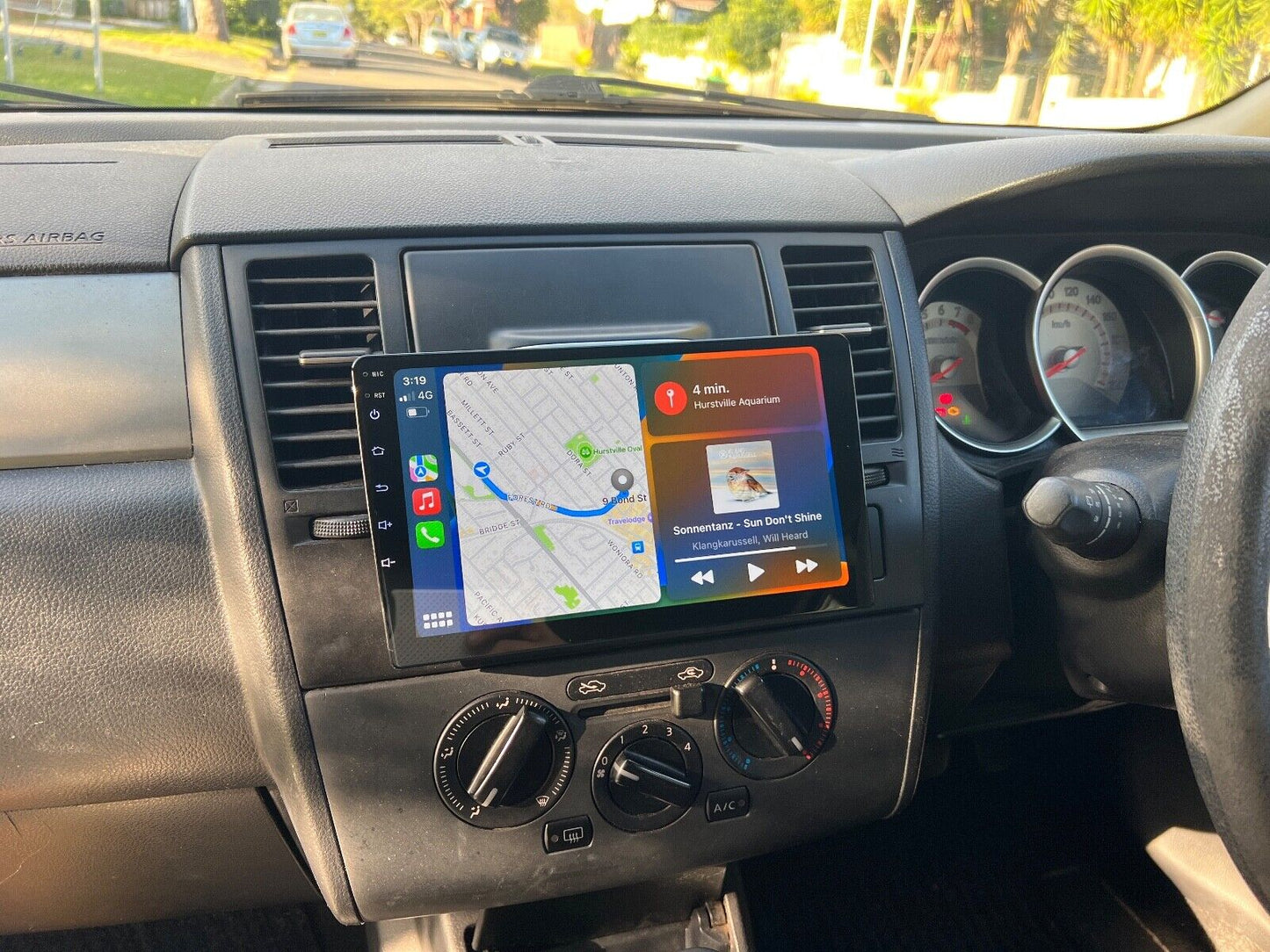 Nissan Tilda 06-11 GPS Bluetooth Music Stream Apple Carplay Android Auto 9 inch, Nissan Tilda 06-11 head unit replacement for Nissan Tilda 06-11, Nissan Tilda 06-11 head unit upgrade, for Nissan Tilda 06-11 stereo upgrade suit both manual and digital air condition control, provides installation. Upgrade to the lastest Wireless Apple CarPlay Android Auto