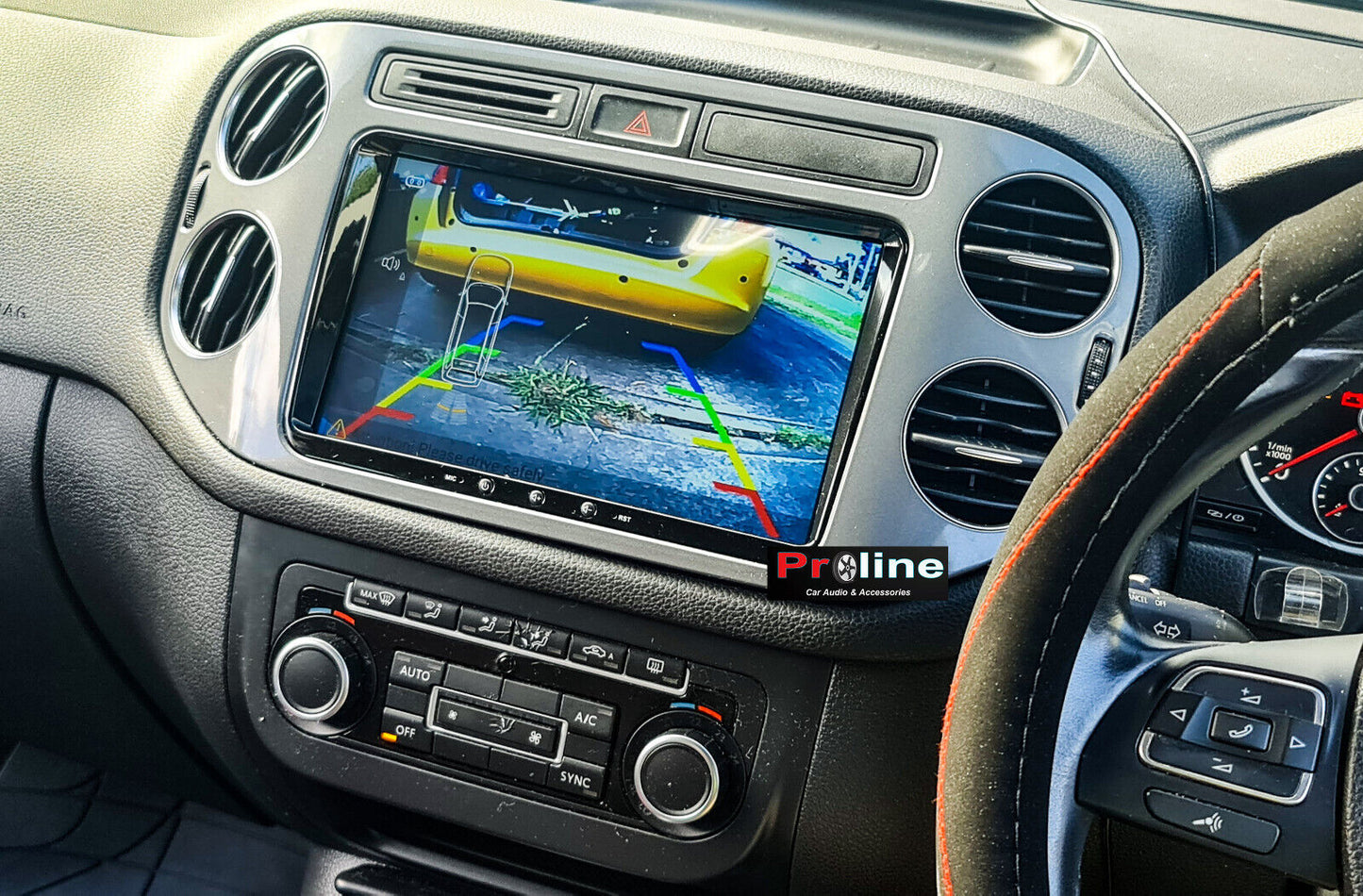 Volkswagen VW Tiguan Wireless Apple Carplay GPS SatNav stereo Bluetooth 9 Screen, Volkswagen Tiguan head unit upgrade for Volkswagen Tiguan , Volkswagen Tiguan head unit replacement for Volkswagen Tiguan upgrade, Volkswagen Tiguan stereo upgrade suit both manual and digital air condition control, provides installation. Upgrade to the Latest Wireless Apple Carplay Android Auto