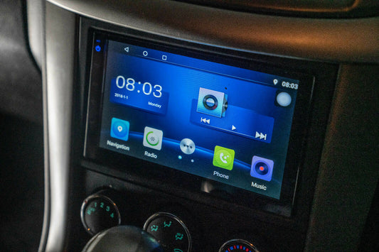 Holden Captiva 06-11 Touchscreen GPS Navigation Bluetooth Handfree music stream, for Holden Captiva 06-11 head unit upgrade for Holden Captiva 06-11 head unit replacement for Holden Captiva 06-11 unit upgrade, for Holden Captiva 06-11 stereo upgrade suit both manual and digital air condition control, provides installation. Upgrade to the Lastest Wireless Apple CarPlay Android Auto