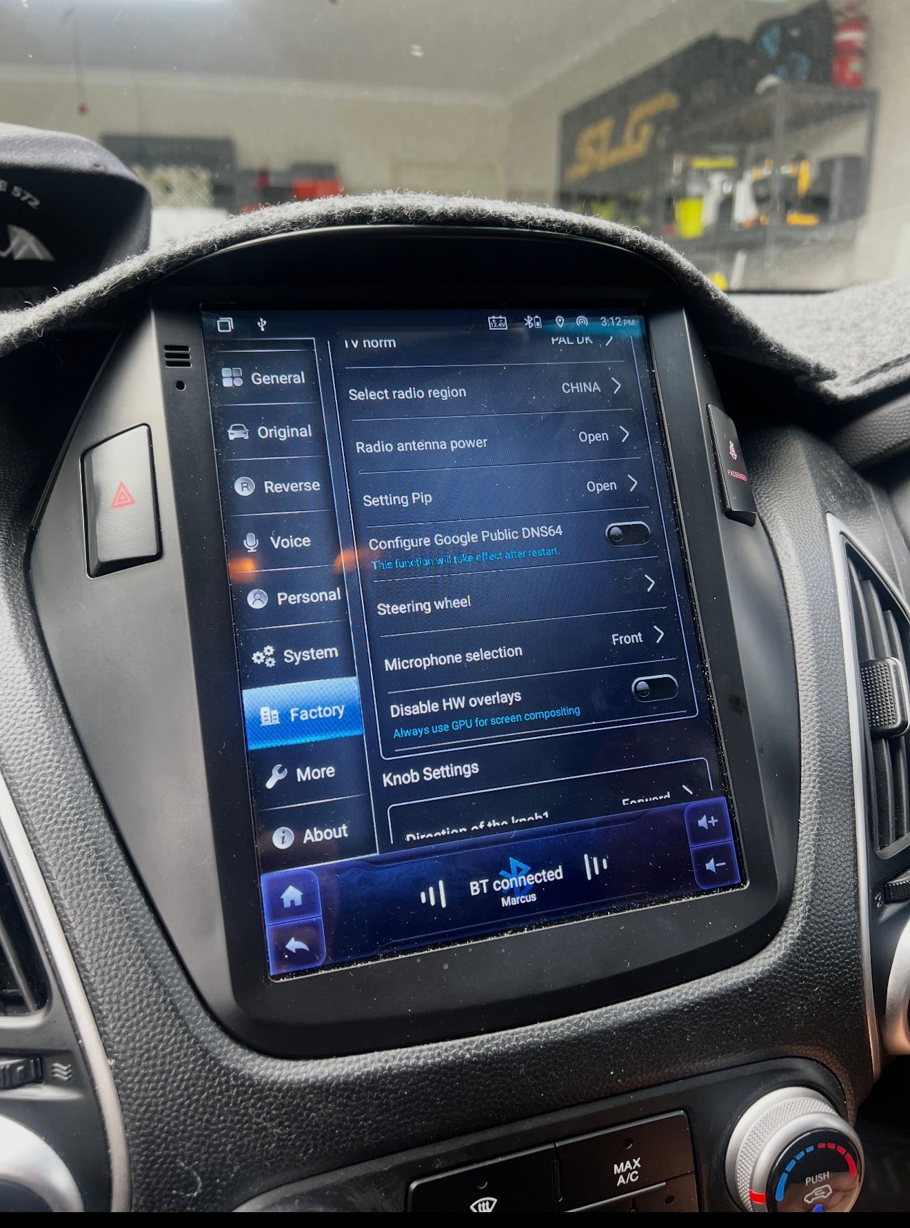 Hyundai ix35 2009-2015 9.7" Tesla Style Wireless Apple CarPlay Android Auto Bluetooth Radio Stereo