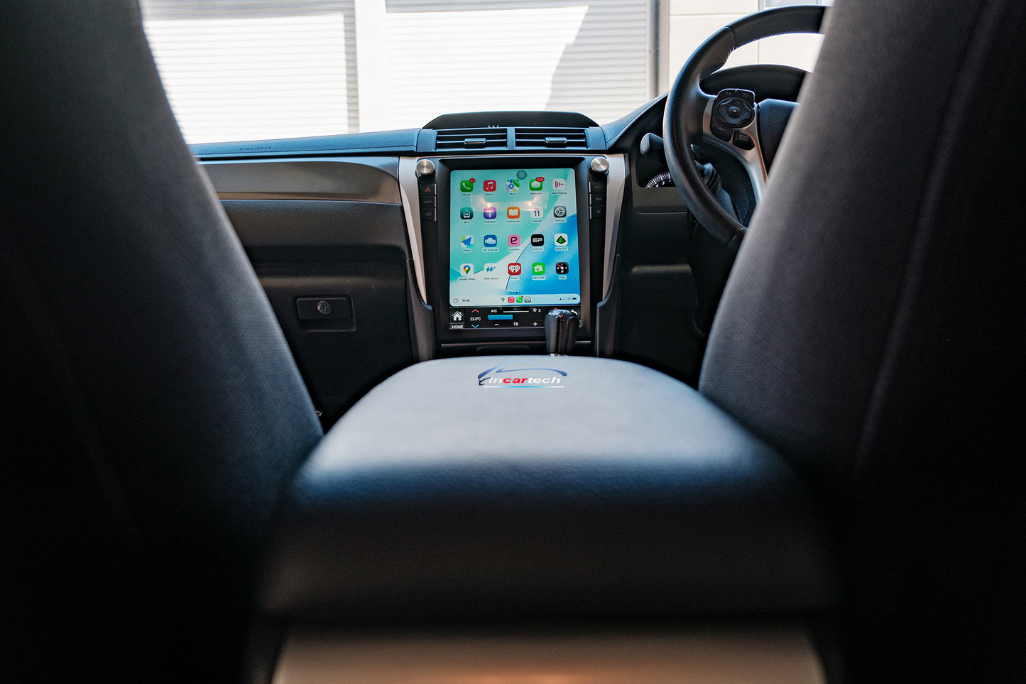 Toyota Aurion 2012-2015 12.1" Stereo Touchscreen Wireless CarPlay Android Auto Support JBL sound system