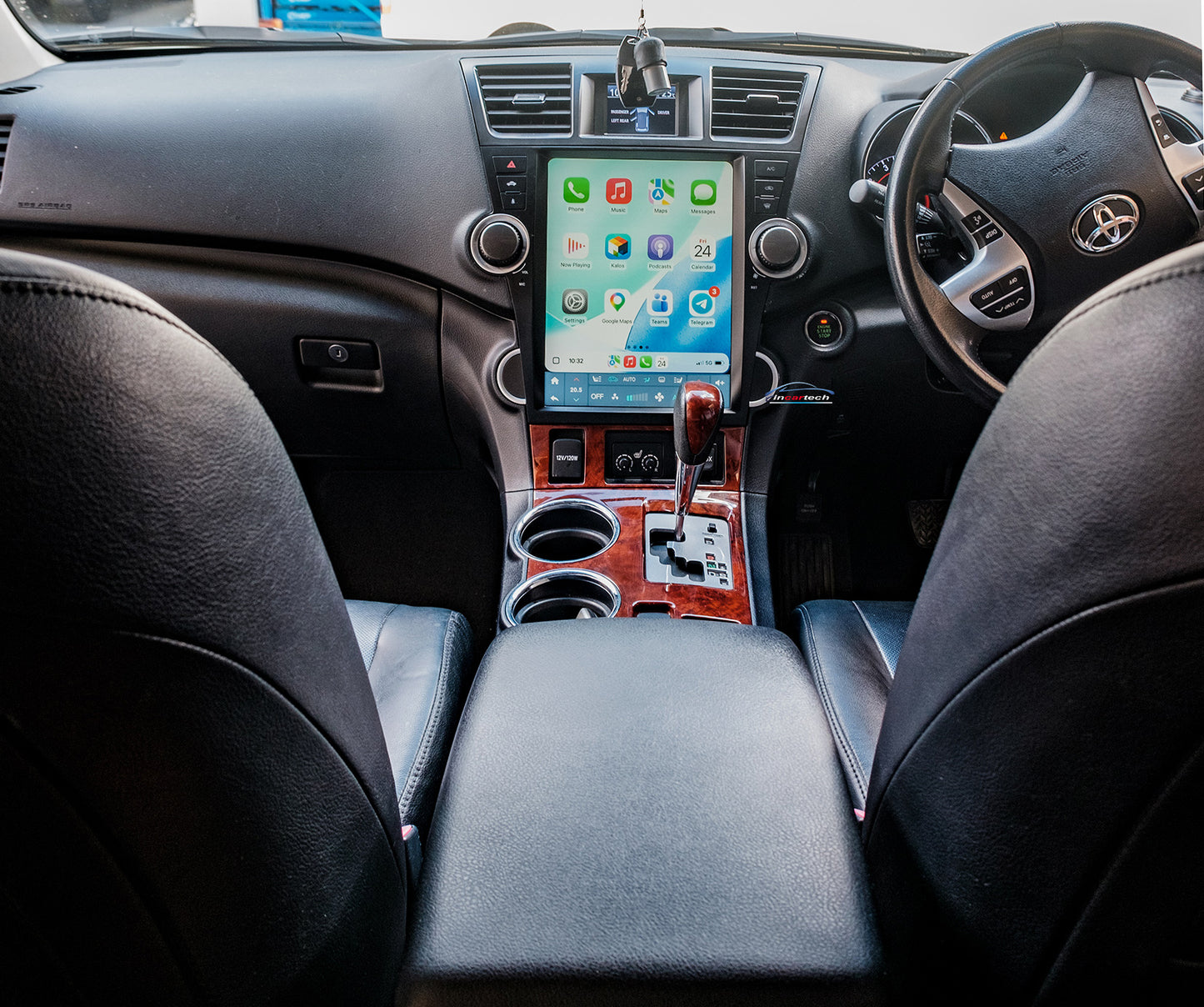 Toyota Kluger 2008-2015 12.1" GPS Wireless Apple CarPlay Android Auto Stereo Radio