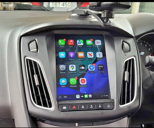 Ford Focus RS 12-18 9.7 inch Tesla style screen Wireless Apple CarPlay Android Auto GPS
