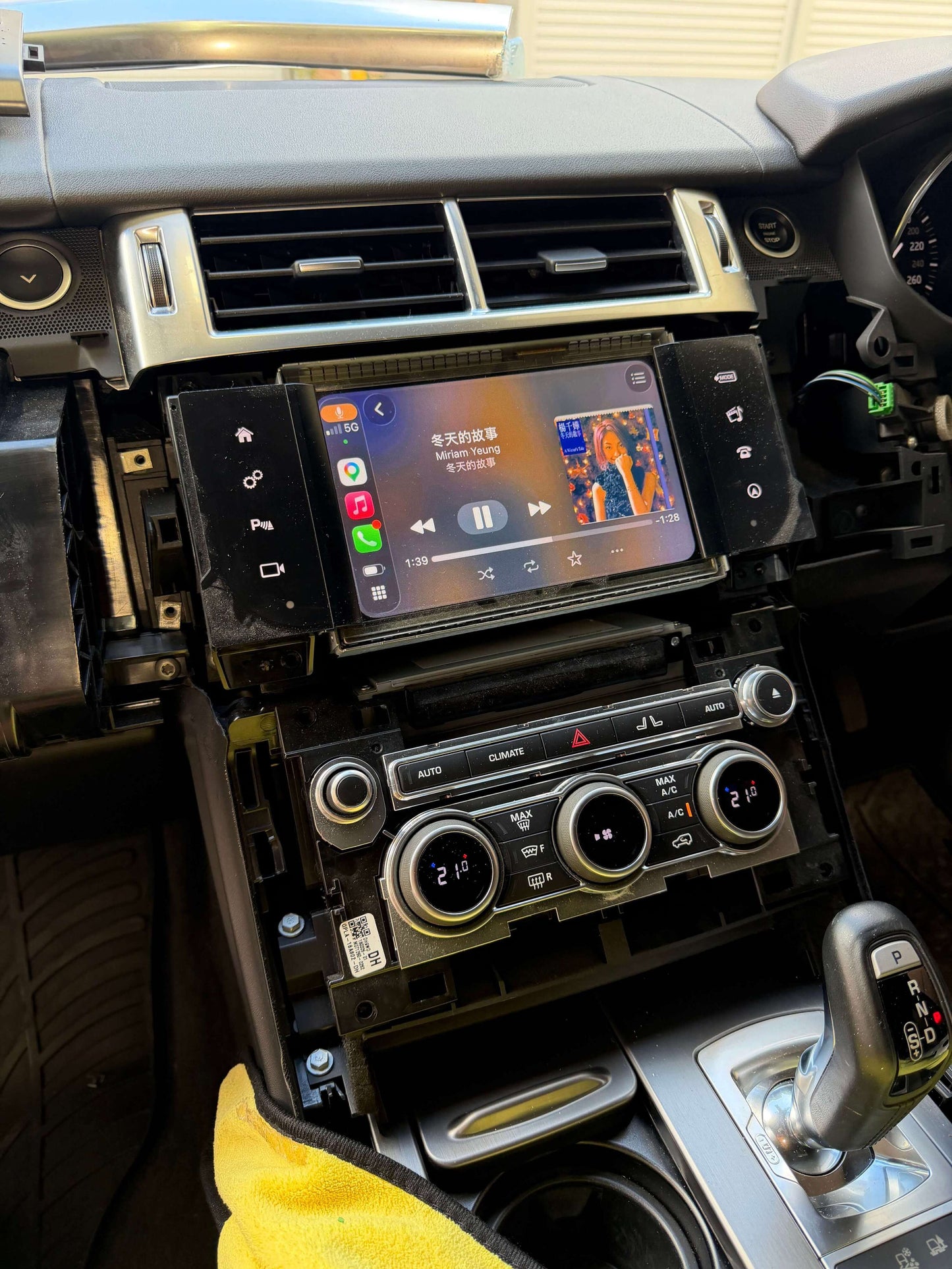 Range Rover Sport L494 13-19 radio Add Wireless CarPlay Android Auto Interface Retrofit