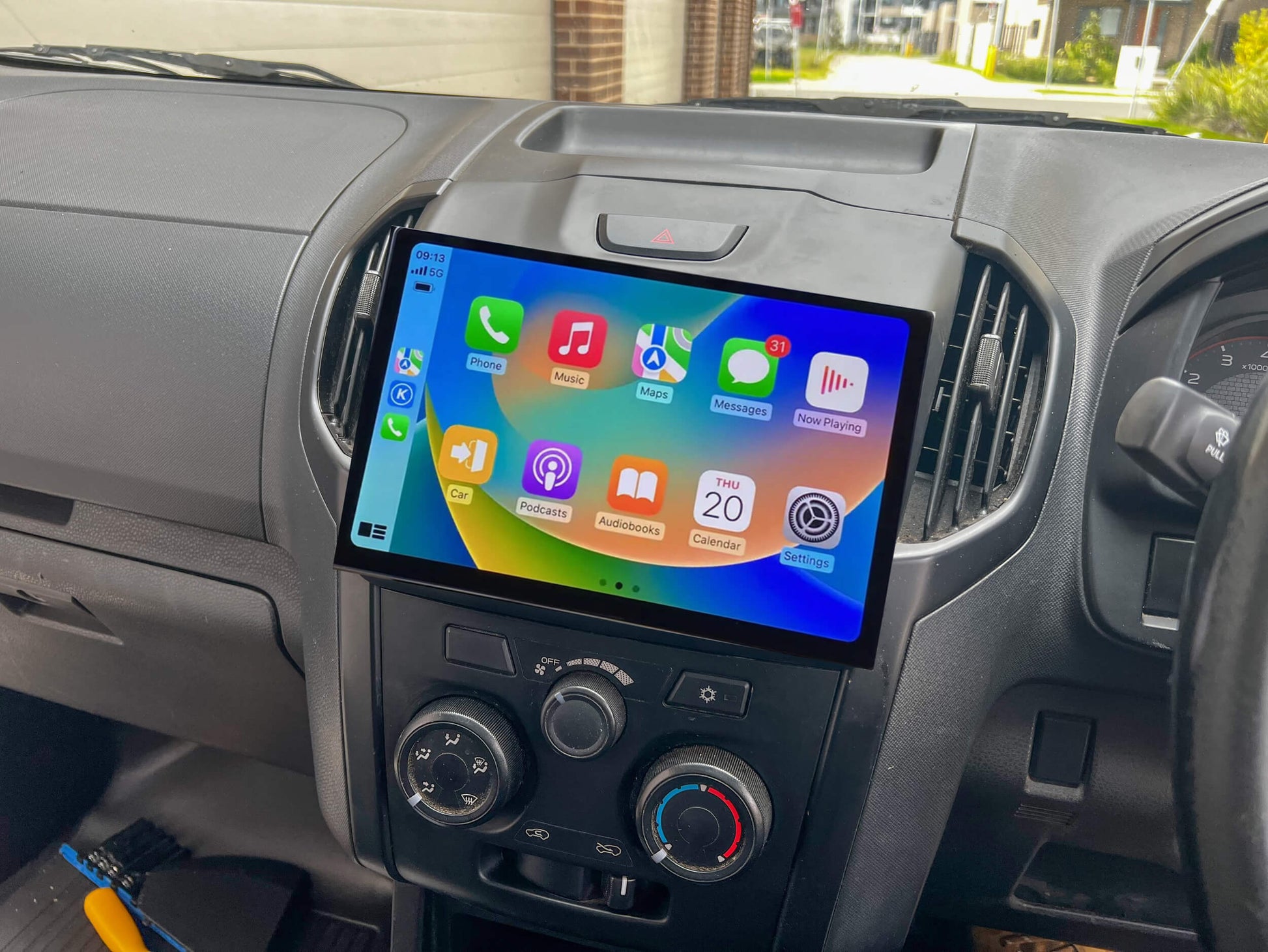 Isuzu Dmax /MUX 2012-2020 GPS 13.3" touchscreen Wireless CarPlay Android Auto stereo