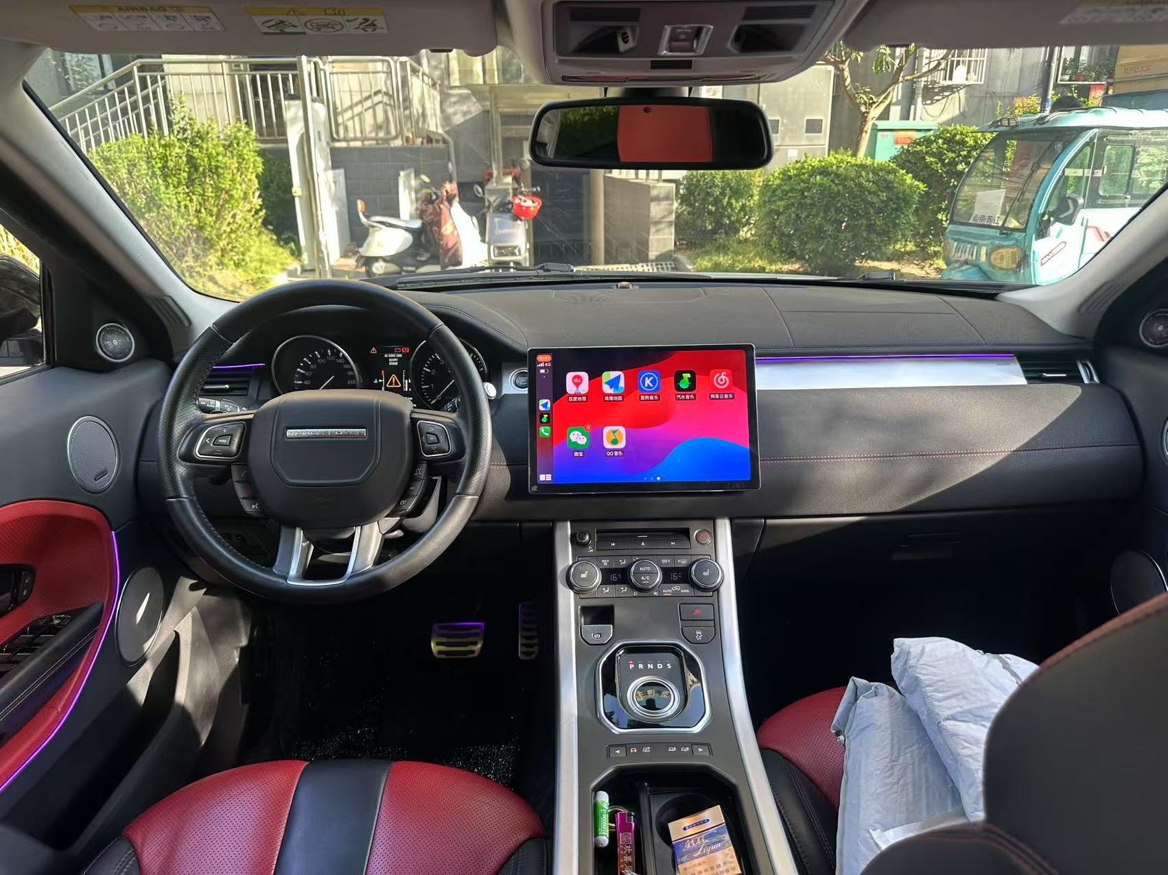 Land Rover Range Rover Evoque 2011-2018 L538 13.3 inch touchscreen stereo wireless CarPlay android auto