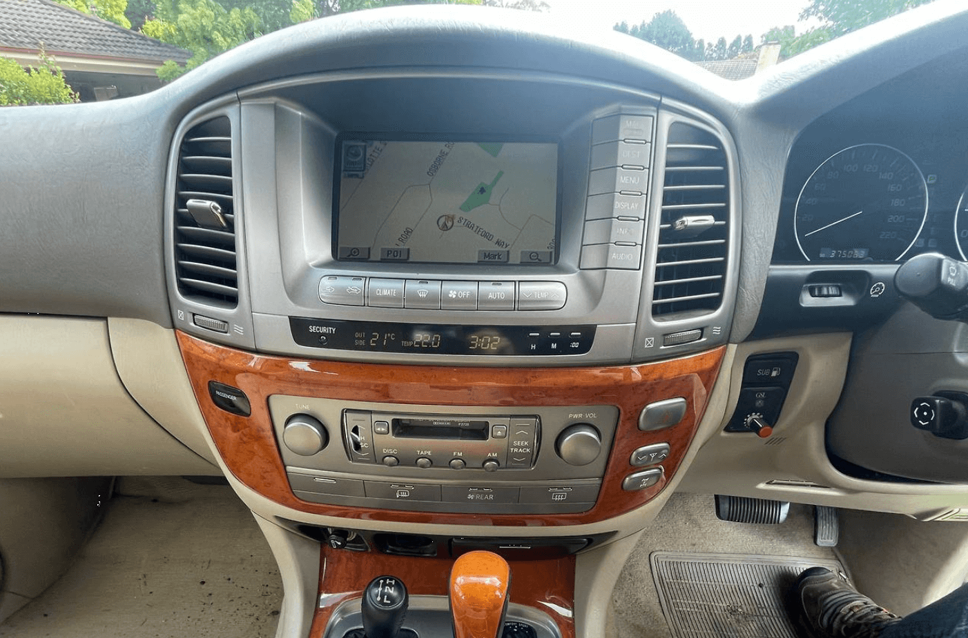 Lexus LX570 2001-2007 GPS 12.1"Tesla Style touchscreen Wireless CarPlay Android Auto stereo
