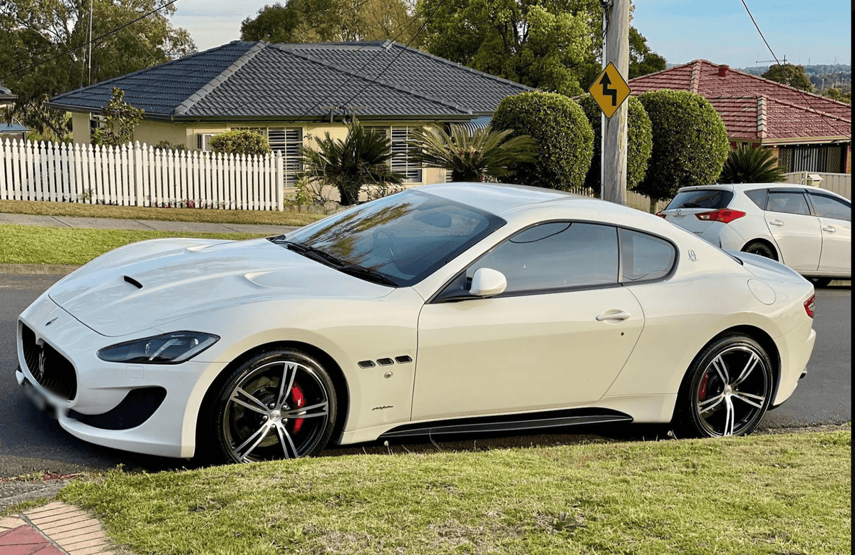Maserati GranTurismo 07-16 Wireless Apple CarPlay Android Auto Headunit Radio upgrade