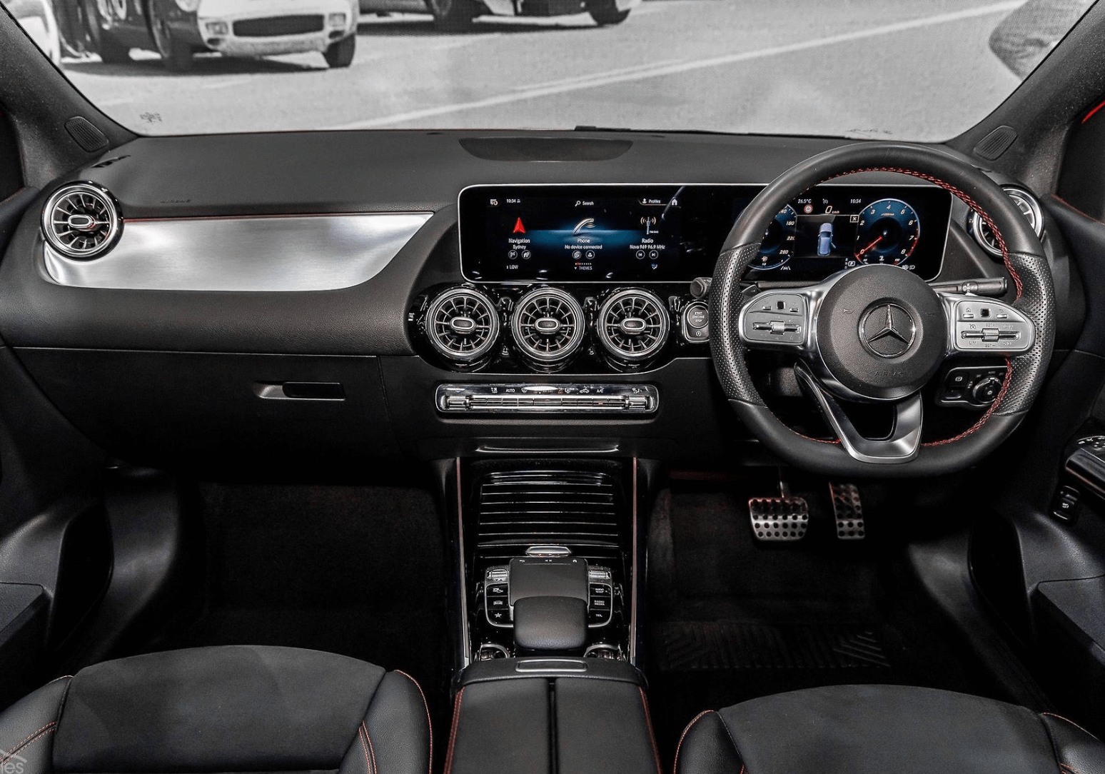 Mercedes Benz B class 2018+ W247 ProLine Wired to Wireless CarPlay Android Auto Adaptor Decorder