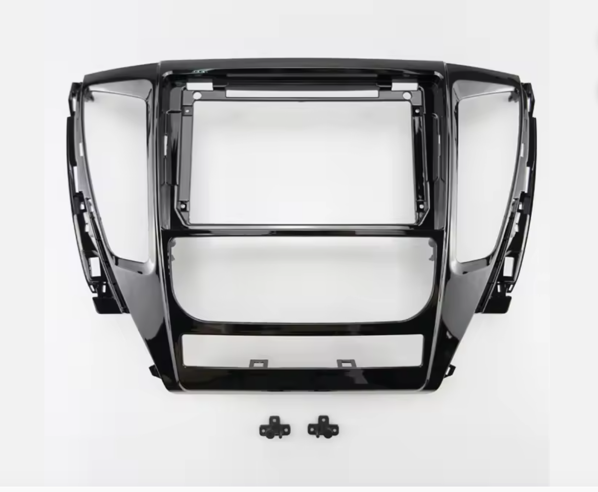 Mitsubishi Pajero sport 2015-2019 stereo facia 9 inch android  Double din 2 din fascia frame surround