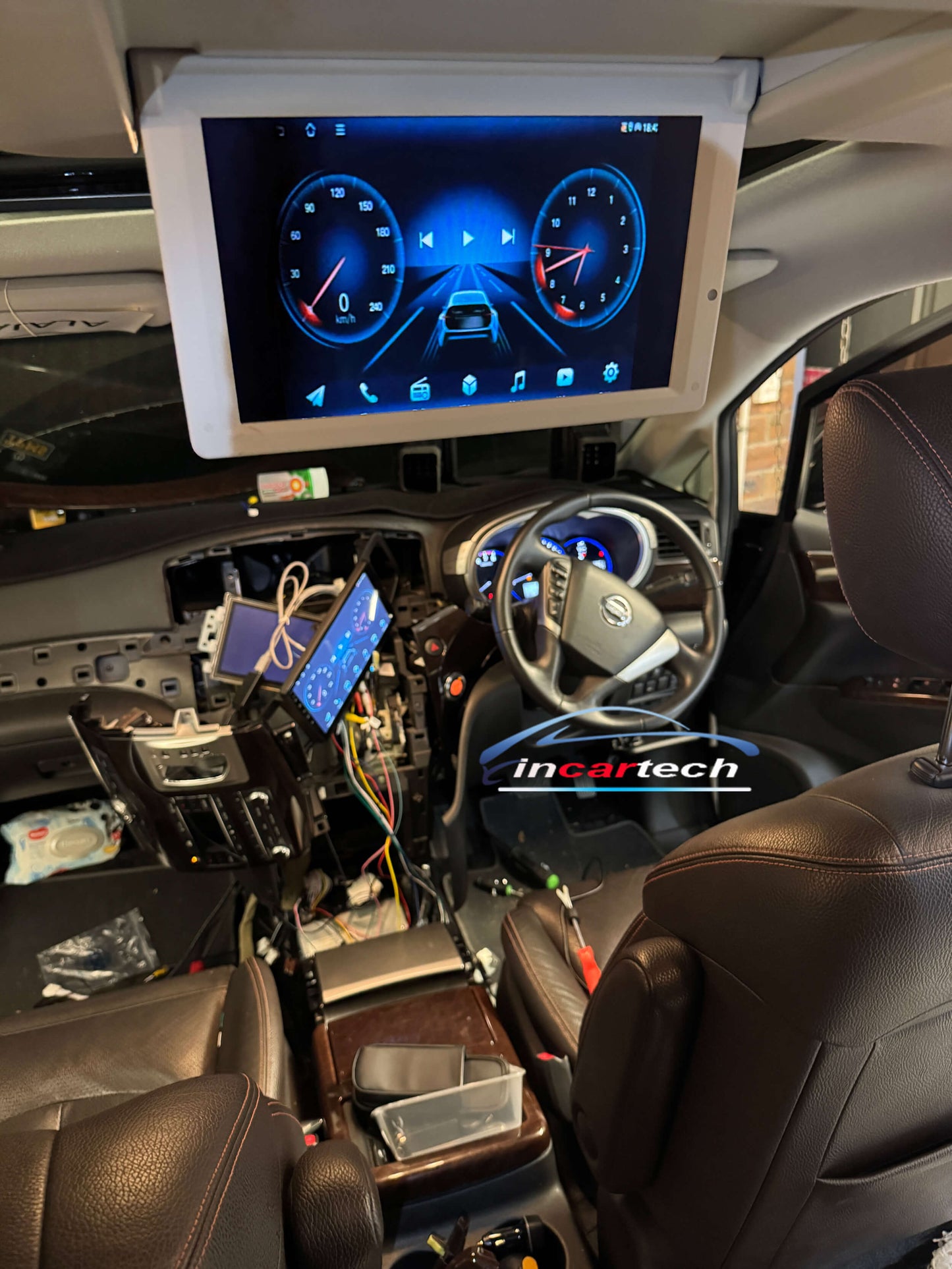 Nissan Elgrand E52 11-19 13.3" Touchscreen GPS Infotainment Wireless CarPlay Android Auto Stereo