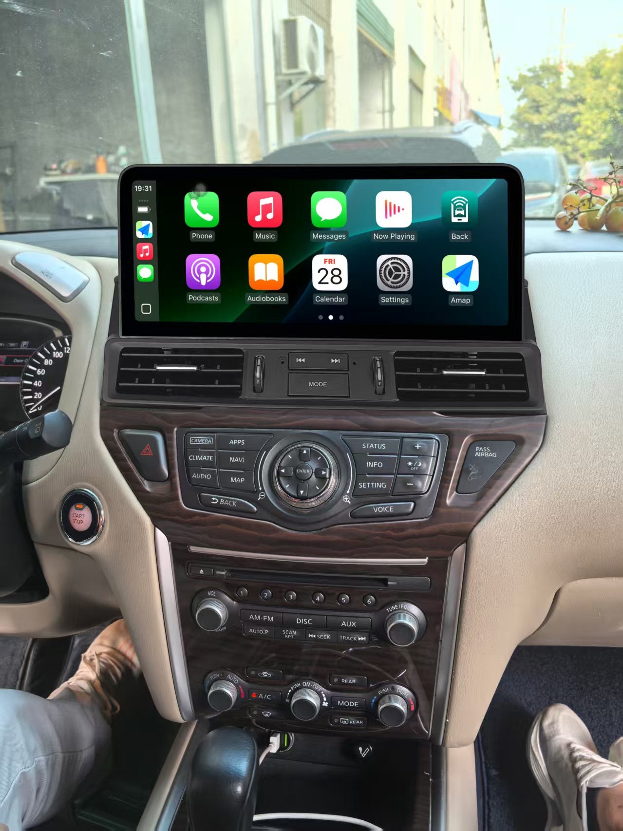 Nissan Pathfinder R52 2013-2020 12.3" GPS Wireless Apple CarPlay Android Auto Stereo