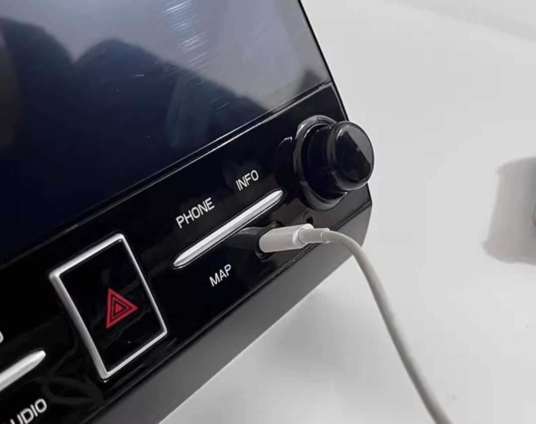 Toyota Landcruiser LC 70 76 78 79 Series 11.6" Tesla Style Screen GPS Wireless CarPlay Android auto