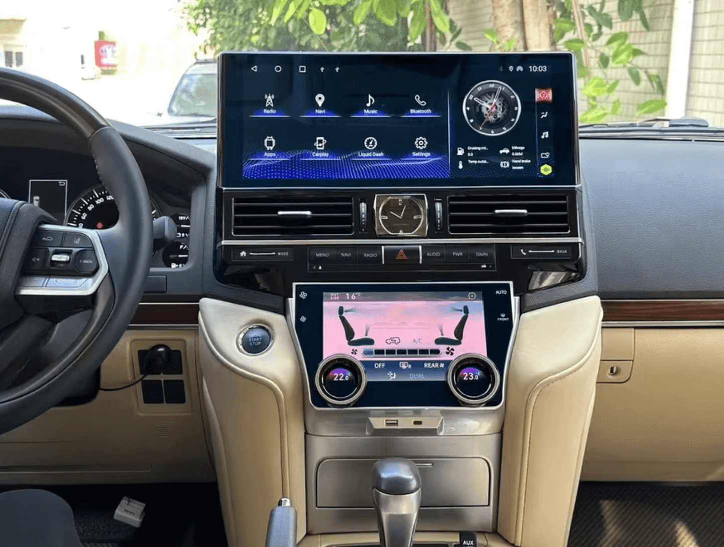 Toyota Landcruiser LC200 15-24 VX, Sahara 17" Screen GPS Wireless Apple CarPlay Android Auto Stereo Upgrade