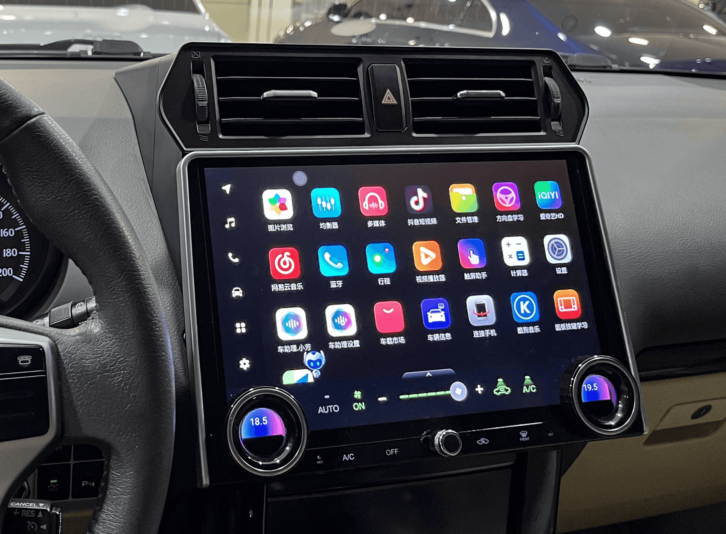 Toyota Prado 150 09-24 11.8" Wide screen GPS Wireless Apple CarPlay Android Auto Stereo