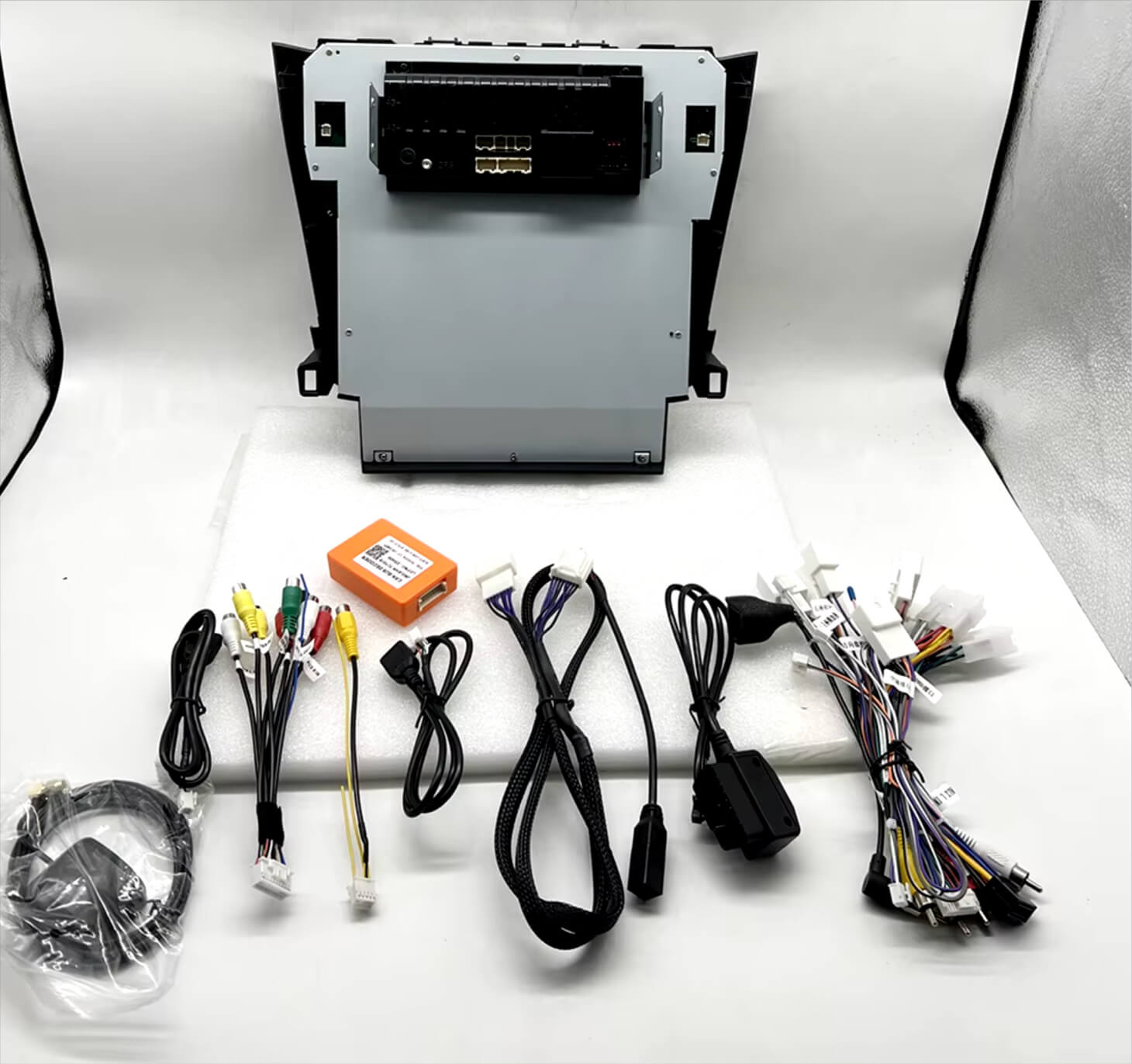 Toyota Aurion 2012-2015 12.1" Stereo Touchscreen Wireless carplay Android Auto Support JBL sound system