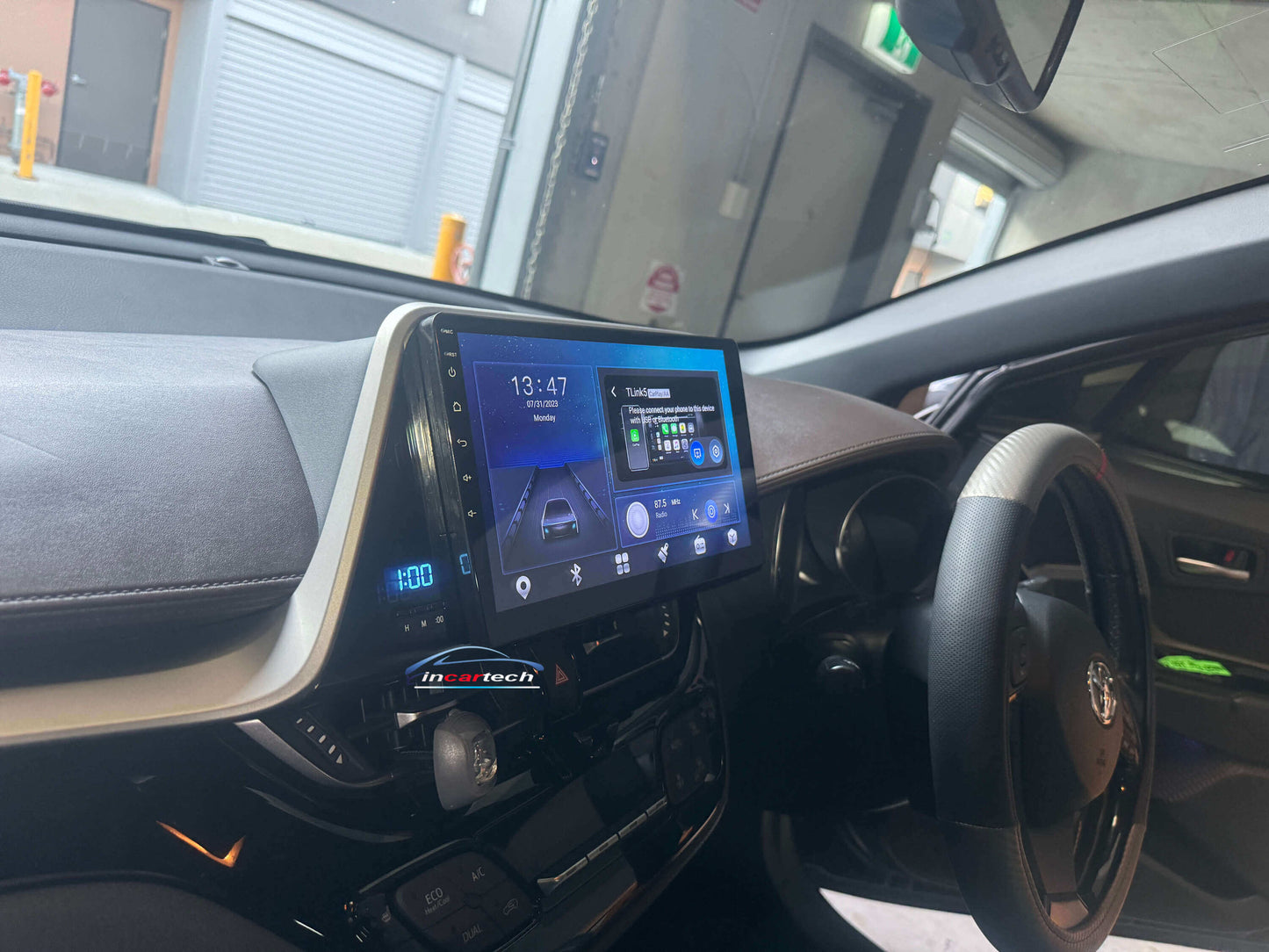 Toyota CHR 2015-2022 infotainment GPS Wireless Apple CarPlay Android Auto Stereo Radio