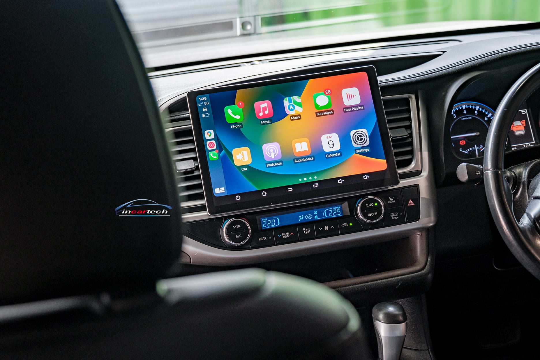 Toyota Kluger 2015-2021 13.3" Touchscreen Wireless Apple CarPlay Android Auto