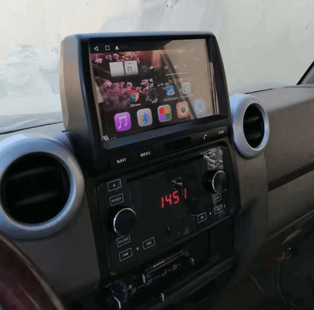 Toyota Landcruiser LC 70 76 78 79 Series 9" CD/DVD player Infotainment Wireless CarPlay Android Auto