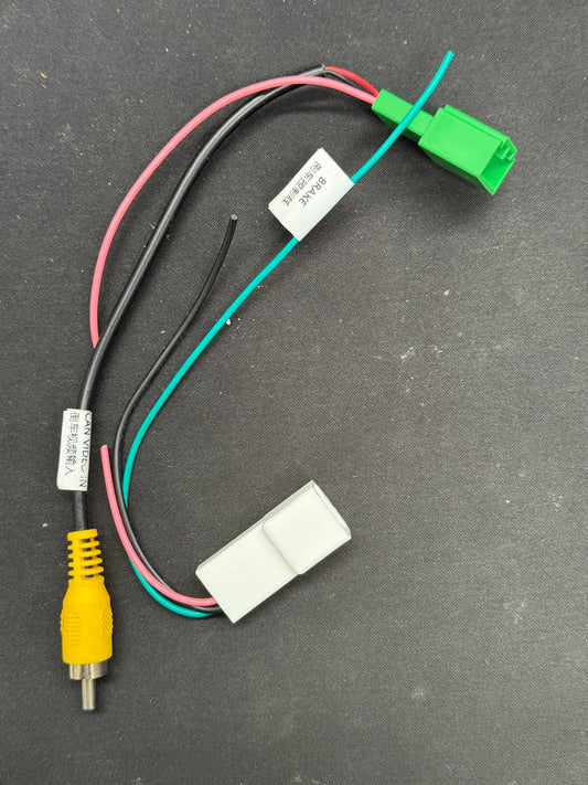 reverse camera adaptor for isuzu DMax mux