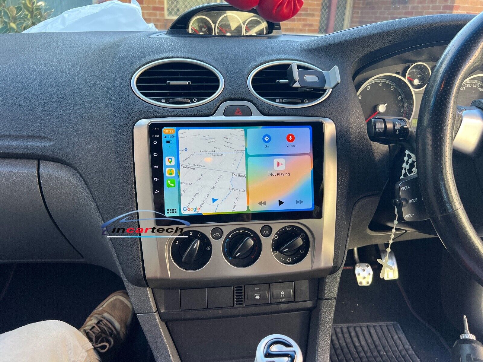 Wireless Apple CarPlay Android Auto Ford Focus 2005-2011 Radio stereo GPS Camera for Ford Focus 2005-2011, head unit upgrade for Ford Focus 2005-2011, Ford Focus 2005-2011 head unit replacement for Ford Focus 2005-2011, Ford Focus 2005-2011 head unit upgrade, for Ford Focus 2005-2011 stereo upgrade suit both manual and digital air condition control, provides installation. Upgrade to the Lastest Wireless Apple CarPlay Android Auto. Compatible Model: 2005-2008 LS, LT   2008-2011 LV, LVII