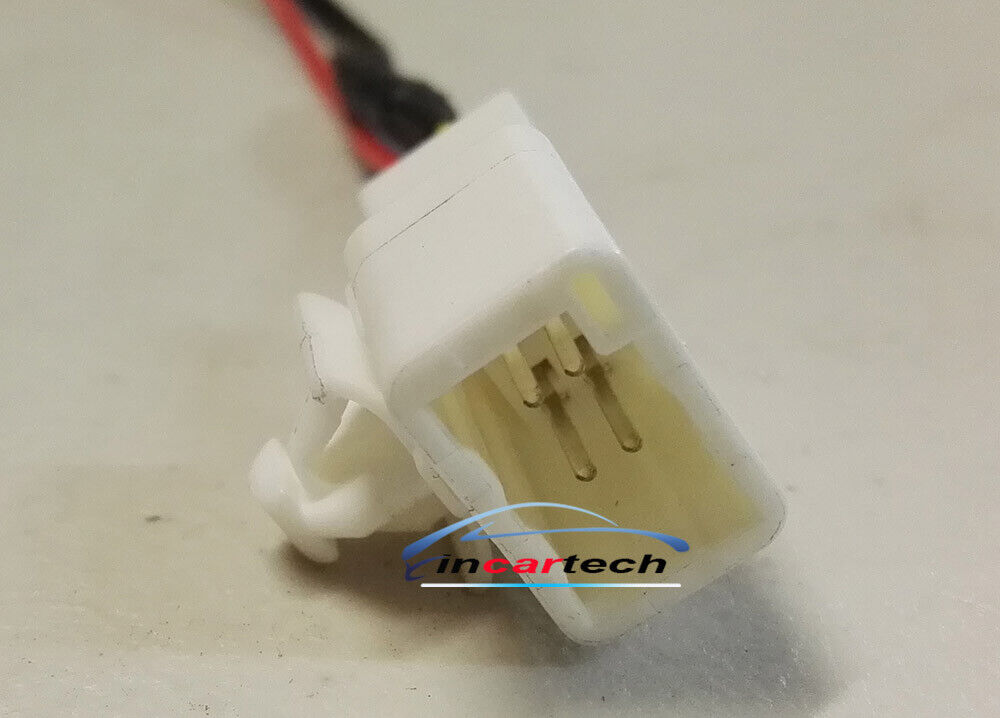 Fit Toyota 4 pins Retain reverse female camera plug lead adaptor 6v voltage