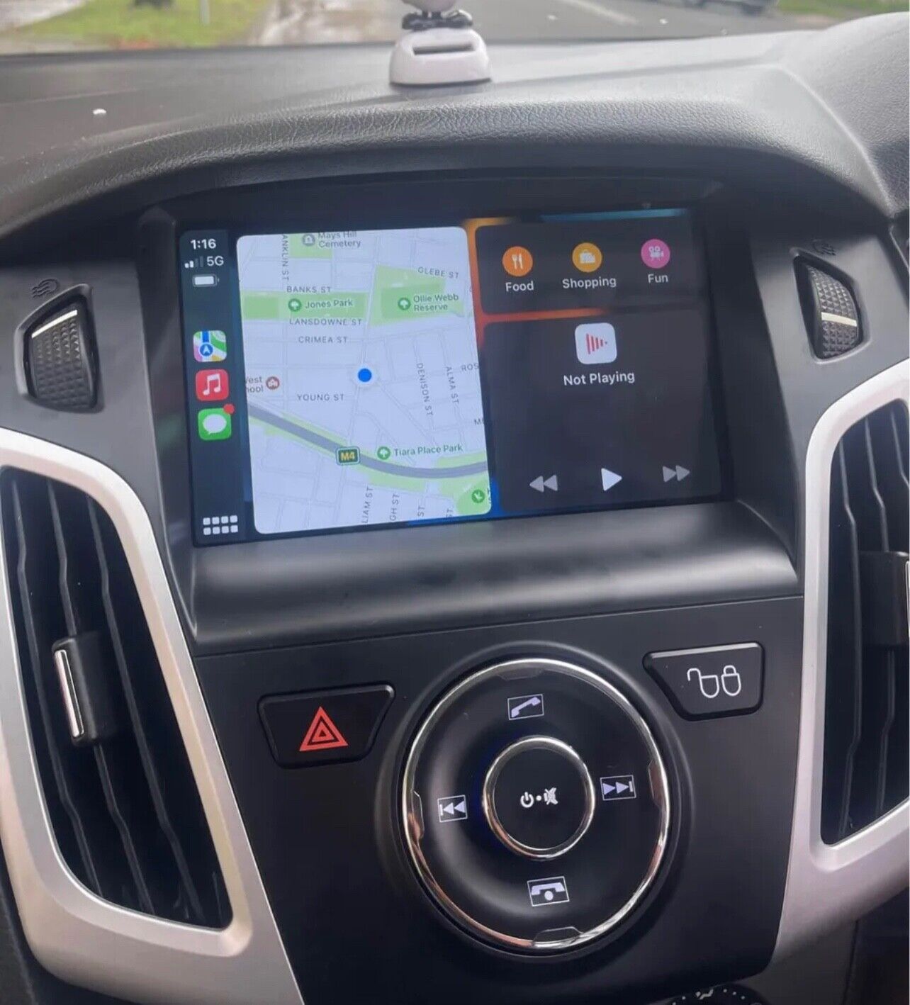 Wireless Apple CarPlay Android Auto Ford Kuga 13+ Radio stereo GPS Camera 9", Ford Kuga 13+ head unit replacement for Ford Kuga 13+, Ford Kuga 13+ head unit upgrade, for Ford Kuga 13+ stereo upgrade suit both manual and digital air condition control, provides installation. Upgrade to the lastest Wireless Apple CarPlay Android Auto