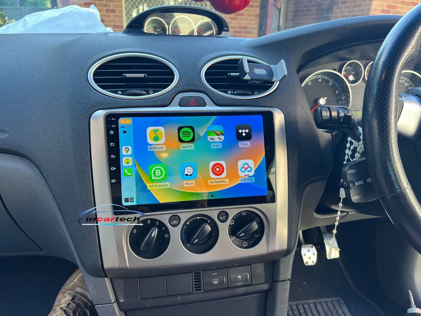 Wireless Apple CarPlay Android Auto Ford Focus 2005-2011 Radio stereo GPS Camera for Ford Focus 2005-2011, head unit upgrade for Ford Focus 2005-2011, Ford Focus 2005-2011 head unit replacement for Ford Focus 2005-2011, Ford Focus 2005-2011 head unit upgrade, for Ford Focus 2005-2011 stereo upgrade suit both manual and digital air condition control, provides installation. Upgrade to the Lastest Wireless Apple CarPlay Android Auto. Compatible Model: 2005-2008 LS, LT   2008-2011 LV, LVII
