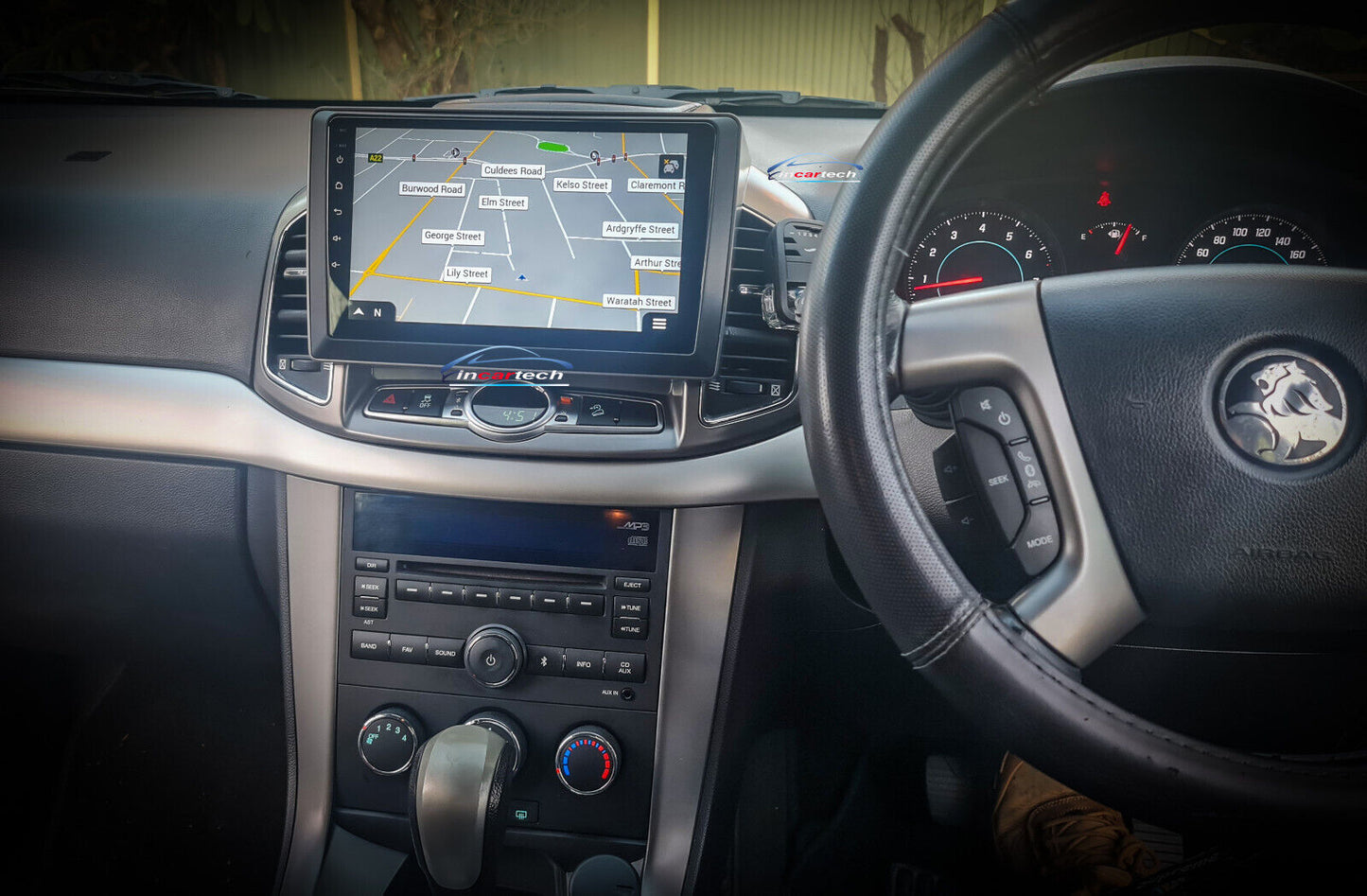 Holden Captiva 7 11-14 GPS Bluetooth USB Apple CarPlay Android Auto Stereo Radio, Holden Captiva 7 11-14 head unit upgrade, Holden Captiva 7 11-14 head unit replacement Holden Captiva 7 11-14 unit upgrade, Holden Captiva 7 11-14 stereo upgrade suit both manual and digital air condition control, provides installation. Upgrade to the Lastest Wireless Apple Carplay Android Auto