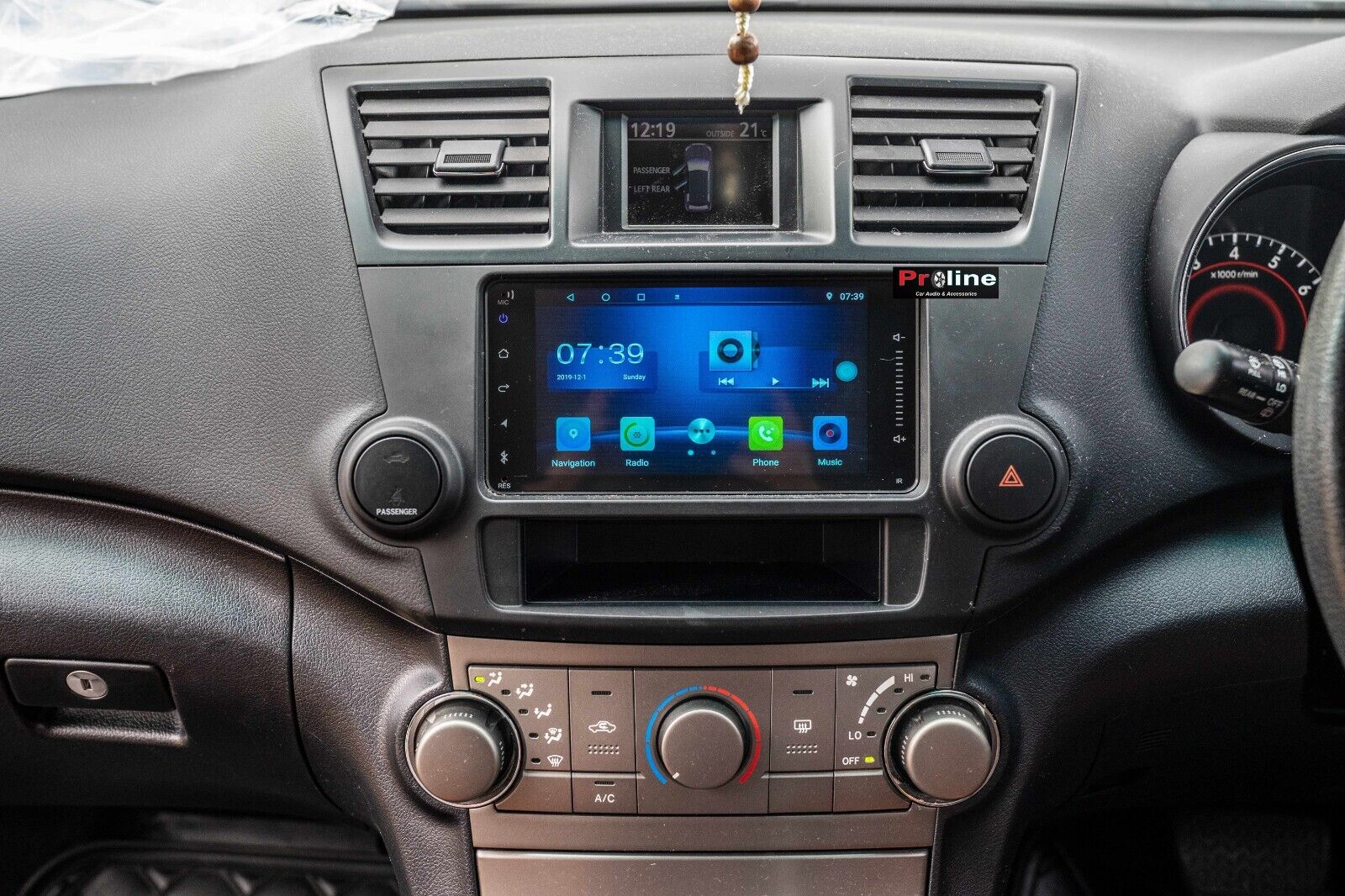 Fit Toyota Kluger 08-15 GPS Bluetooth Handfree music stream Stereo Upgrade 7", Toyota Kluger 08-15 head unit upgrade for Toyota Kluger 08-15 head unit replacement for Toyota Kluger 08-15 upgrade, for Toyota Kluger 08-15 stereo upgrade suit both manual and digital air condition control, provides installation. Upgrade to the Lastest Wireless Apple Carplay Android Auto
