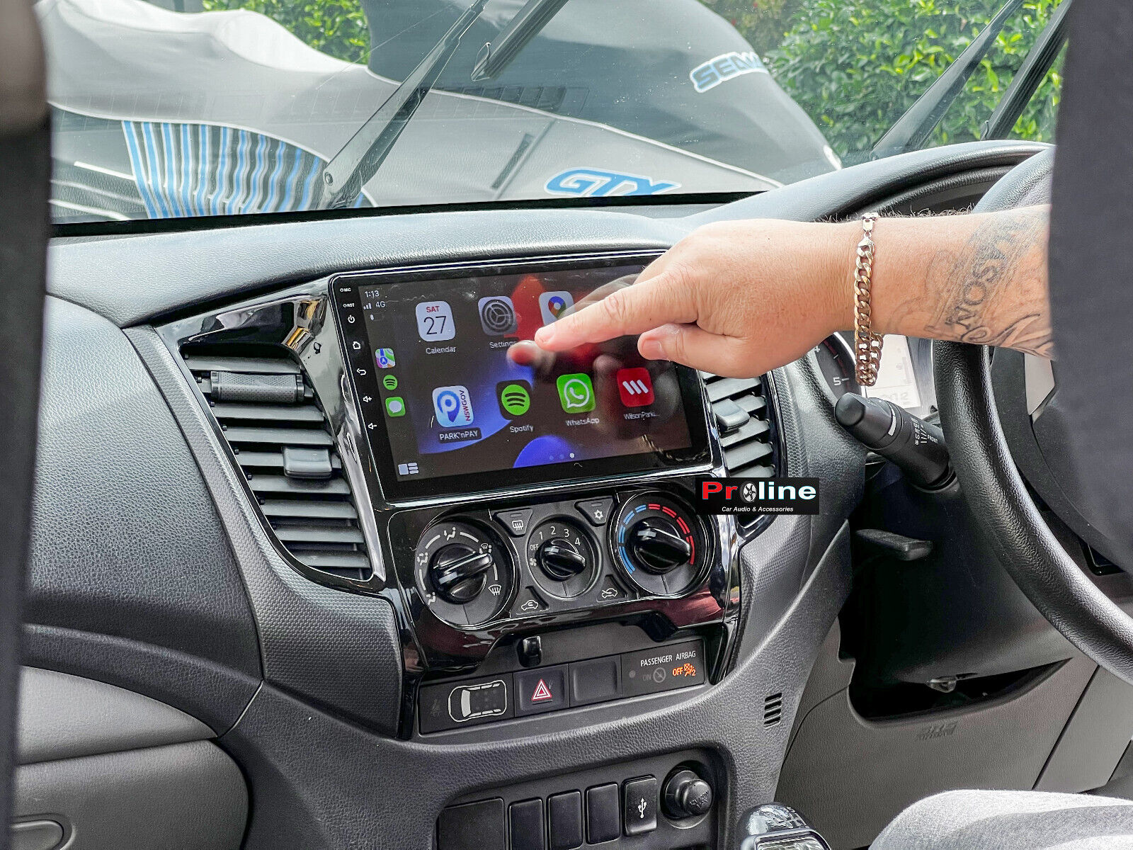 Android Auto Mitsubishi Triton 14+ GPS Stereo accessories big Screen upgrade, Mitsubishi Triton 14+ head unit upgrade for Mitsubishi Triton 14+ head unit replacement for Mitsubishi Triton 14+ upgrade, Mitsubishi Triton 14+ stereo upgrade suit both manual and digital air condition control, provides installation. Upgrade to the Latest Wireless Apple Carplay Android Auto