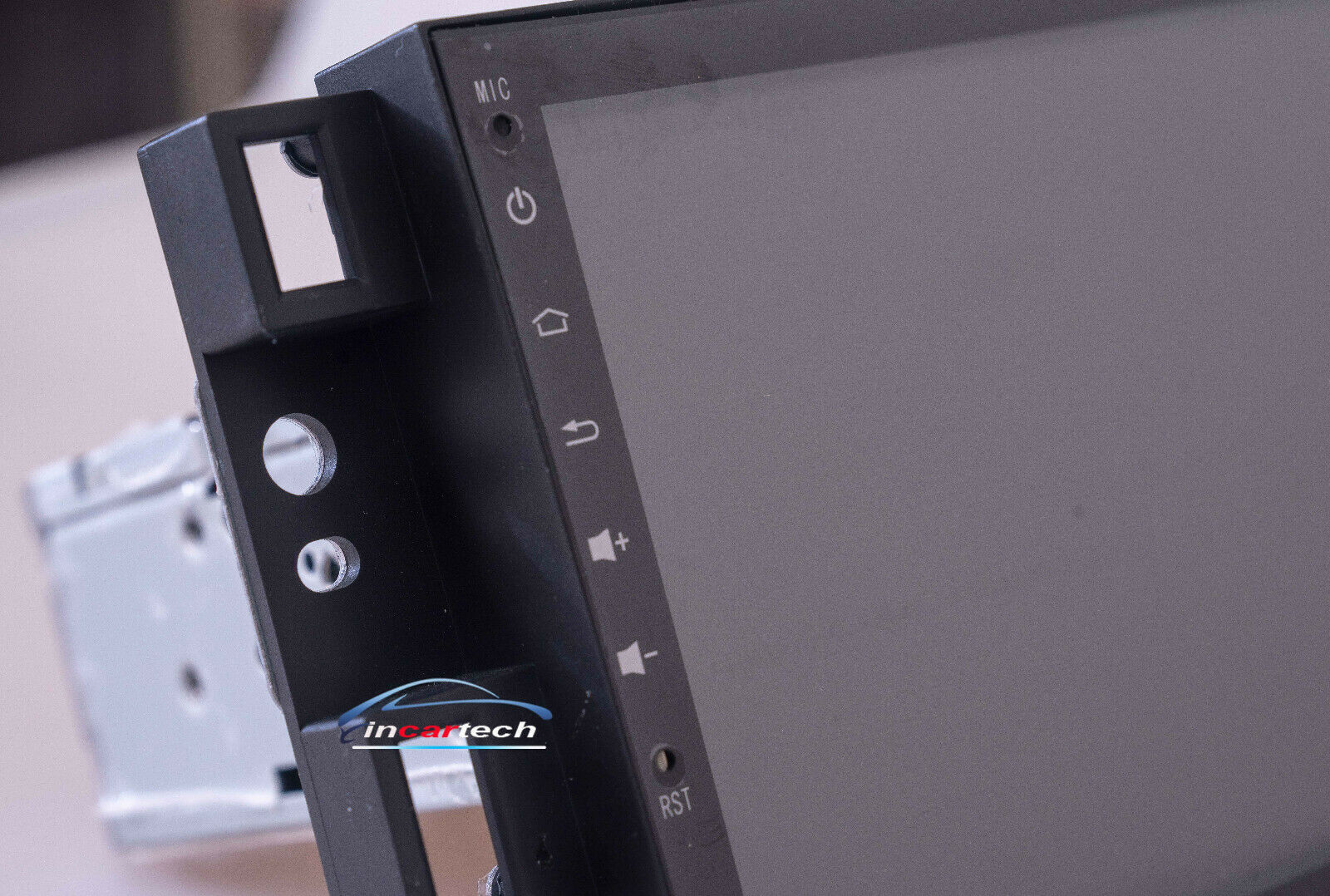 Holden Captiva 06-11 Touchscreen GPS Navigation Bluetooth Handfree music stream, for Holden Captiva 06-11 head unit upgrade for Holden Captiva 06-11 head unit replacement for Holden Captiva 06-11 unit upgrade, for Holden Captiva 06-11 stereo upgrade suit both manual and digital air condition control, provides installation. Upgrade to the Lastest Wireless Apple CarPlay Android Auto