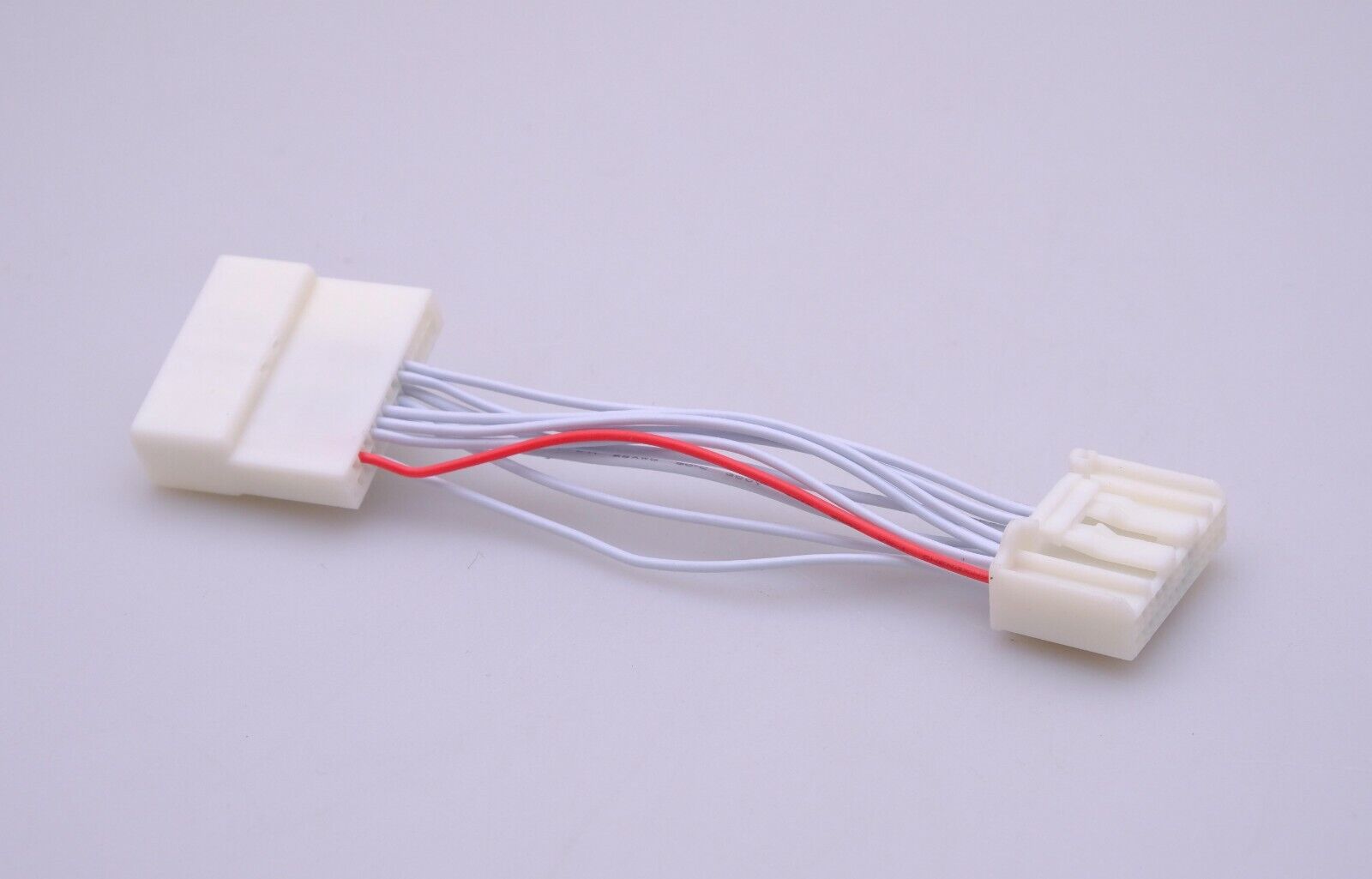 Fit Toyota 28 pins add reverse camera plug adaptor male reverse wire trigger