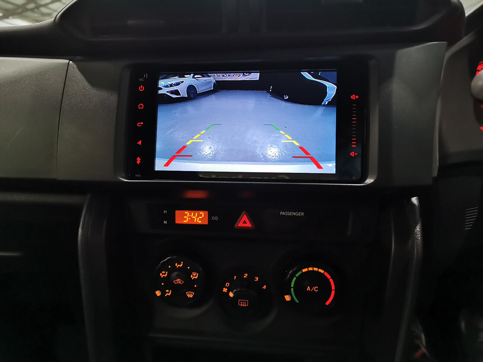 fit Toyota 86 Headunit GPS Bluetooth Apple Carplay Android Auto accessories, Toyota 86 head unit upgrade for Toyota 86 head unit replacement for Toyota 86 upgrade, Toyota 86 stereo upgrade suit both manual and digital air condition control, provides installation. Upgrade to the Latest Wireless Apple Carplay Android Auto