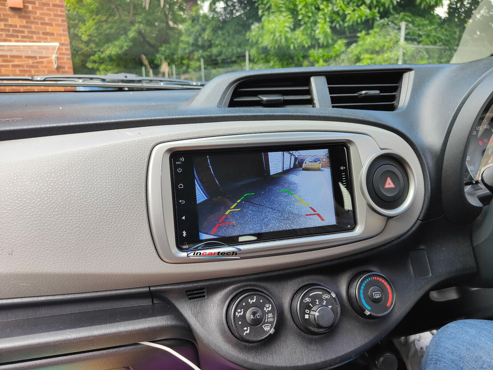 Fit Toyota Yaris 14-19 Apple CarPlay Andriod Auto GPS Bluetooth Stereo Radio USB, Toyota Yaris 14-19 head unit upgrade for Toyota Yaris 14-19 head unit replacement for Toyota Yaris 14-19 upgrade, Toyota Yaris 014-19 stereo upgrade suit both manual and digital air condition control, provides installation. Upgrade to the Latest Wireless Apple Carplay Android Auto