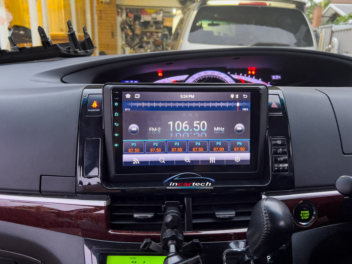 Fit Toyota Tarago Estima GPS Stereo Apple carplay Android Auto Black Facias,  Toyota Tarago Estima head unit upgrade Toyota Tarago Estima, head unit replacement for Toyota Tarago Estima head unit upgrade, Toyota Tarago Estima stereo upgrade suit both manual and digital air condition control, provides installation. Upgrade to the Latest Wireless Apple CarPlay Android Auto